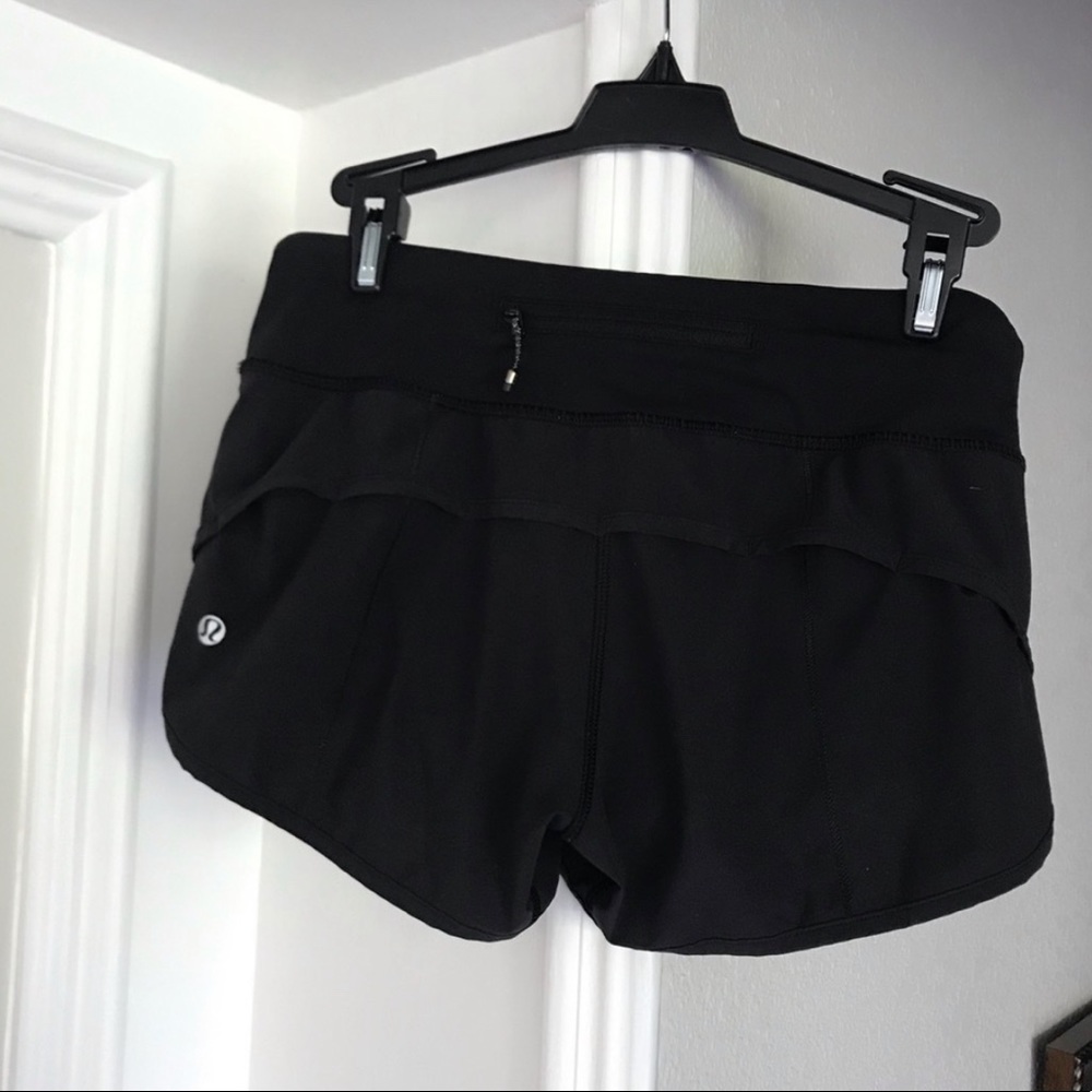 Lululemon black speed short size 2 - Picture 2 of 5